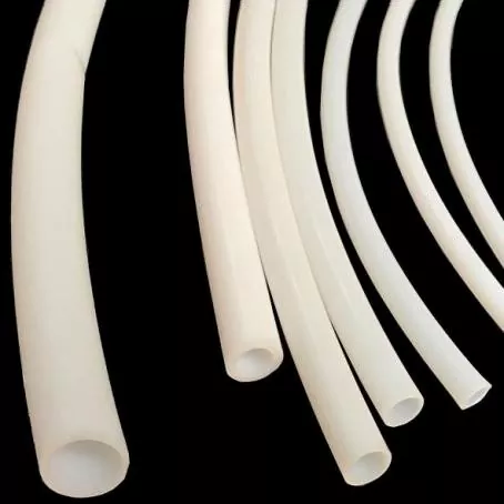 Tubo con foro interno liscio in puro Teflon PTFE